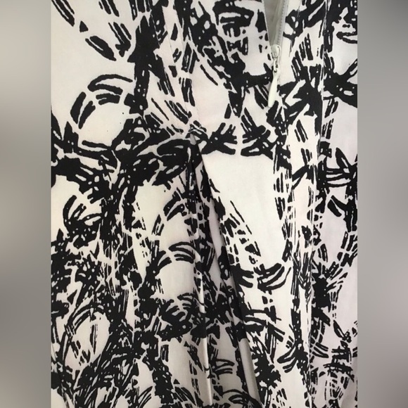 Calvin Klein Dress Black White 4 New w/Belt - Picture 3 of 5